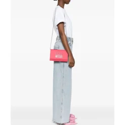 Clutch con Tracolla LOVE MOSCHINO Fuxia con Logo Lettering Sfumato