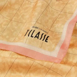 Foulard 70 x 70 cm 1A Classe Alviero Martini in Seta stampa Geo Classic e Rosa Fard 3270